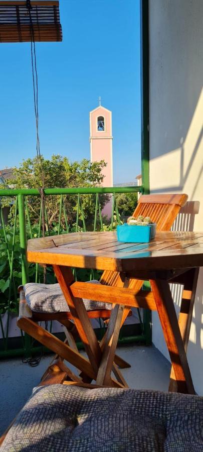 Apartmani Centar Seline Paklenica Buitenkant foto
